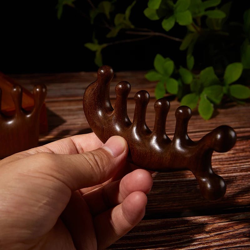 Sandalwood Gua Sha Scraping Comb - PAEAN Therapy